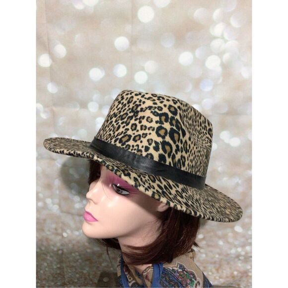 Unbranded Accessories New Leopard Print Floppy Hat Black Accentone Size Cloth Poshmark